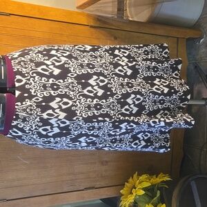 099 Vintage Dressbarn Gored Dark Brown & White Skirt